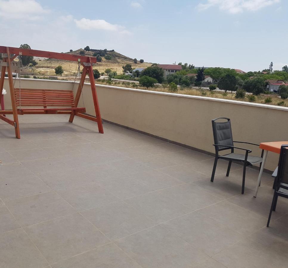קשת לכנרת Apartamento Exterior foto