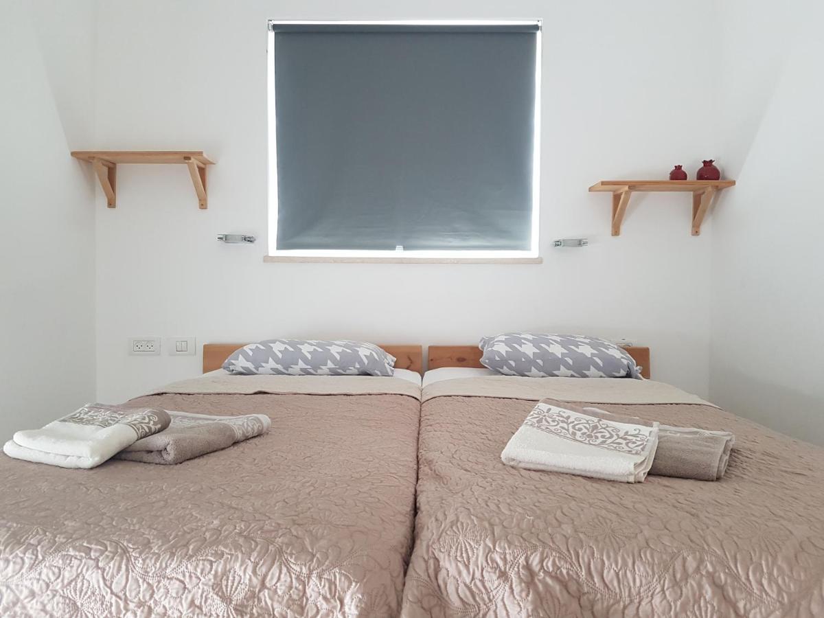 קשת לכנרת Apartamento Exterior foto